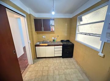 Departamento · 45m² · 2 Ambientes · Alquiler Amplio 2 Amb Excelente Ubic. Apto Prof. Caballito