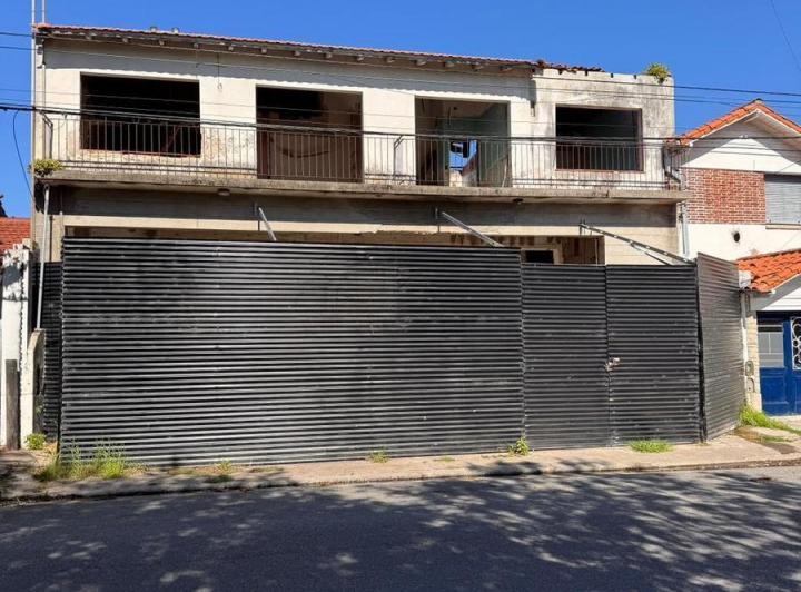 Terreno · 440m²