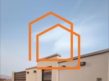 Casa · 80m² · 6 Ambientes · 1 Cochera · Casa en Cafayate