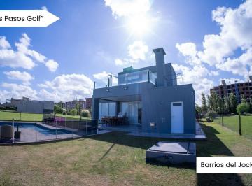 Casa · 184m² · 3 Dormitorios · 1 Cochera · Casa en Venta en Barrio Privado| "Los Pasos Golf" - Barrios del Jockey