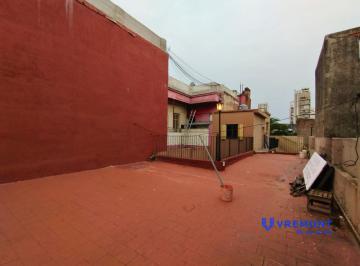 Casa · 5 Ambientes · Solis Al 1700 - Casa en Alquiler con Ambientes Amplios y Una Increible Terraza! Sin Expensas