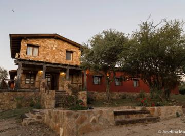 Casa de 5 ambientes, San Javier · Casa Única en Su Tipo - 5 Suites y Vista Panorámica de Las Sierras - San Javier