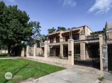 Casa · 52m² · 3 Ambientes · 1 Cochera · Casa en Planta Alta, 2 Dorm. - Juan José Paso 8400 - Rosario | Venta