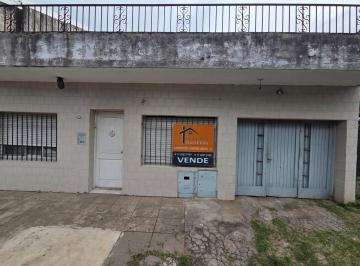 Casa de 3 ambientes, Hurlingham · Oportunidad! PH 3 Ambientes con Patio