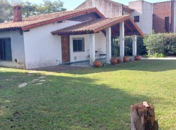 Casa · 126m² · 3 Ambientes · 1 Cochera · Venta Casa 3 Amb C/pileta Marcos Paz