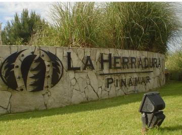 Terreno · 1571m² · Terreno en Venta La Herradura