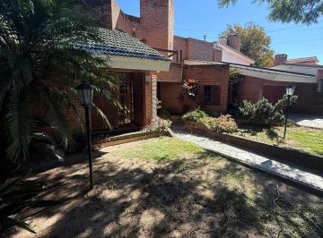 Foto · Arguello Casa 6 Dorm. 4 Baños Vivienda o Comercial