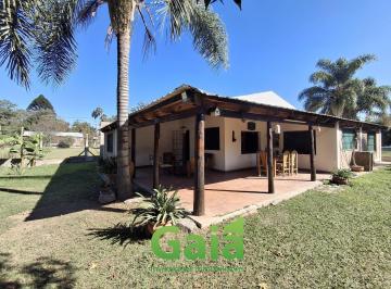 Casa · 1953m² · 5 Ambientes · Casa en Cerrillos