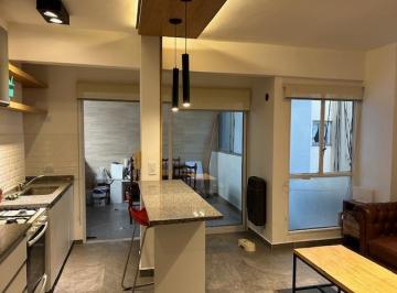 Departamento de 3 ambientes, Almagro · Excelente 3 Amb. 3º Piso con Patio, a m. Subte B
