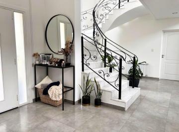 Casa · 400m² · 7 Ambientes · 2 Cocheras · Venta Casa 7 Amb Fincas de San Vicente Chacras