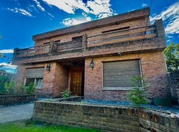 Casa de 4 ambientes, Moreno · Venta Casa 5 Amb Moreno Centro