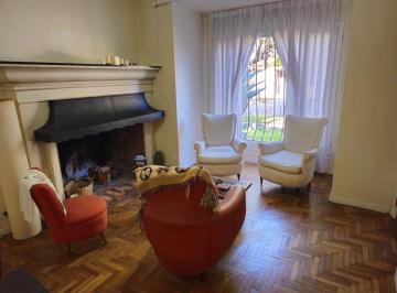 Casa · 185m² · 4 Ambientes · 2 Cocheras · Hermoso Chalet en Venta en Castelar