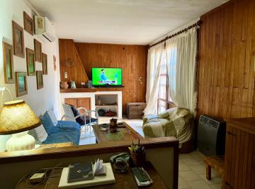 Casa de 4 ambientes, Ramallo · Casa en Pleno Centro Para Inversión - Villa Ramallo