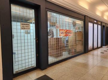 Local comercial · 24m² · Venta Local Comercial Galeria Cordoba