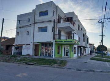 Departamento · 81m² · 3 Ambientes · 1 Cochera · Departamento en Venta - 2 Dorm. 1 Baño - 85 m² - Miramar