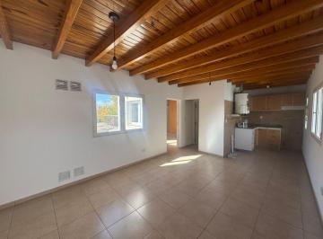 Departamento de 3 ambientes, Godoy Cruz · Departamento Comodo y Luminoso 1dorm 1 Baño a Pasos de 5ta Sección