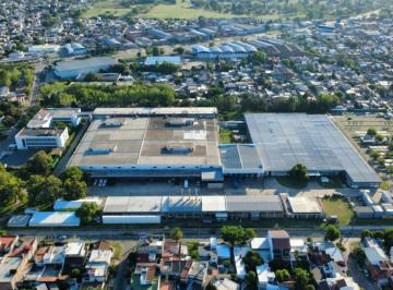 Depósito · 665m² · Depósito en Alquiler en Villa Ballester