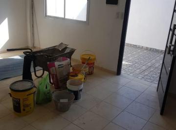 PH de 3 ambientes, Avellaneda · Alquiler PH 3 Ambientes Planta Alta por Escalera