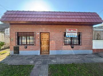 PH de 2 ambientes, Ituzaingó · P. H 2 Ambientes - Apto Crédito - Patio y Cochera - Ituzaingó Norte