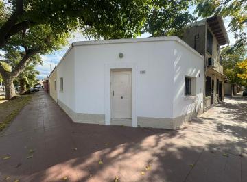 Departamento de 4 ambientes, Godoy Cruz · Acogedor Departamento Tipo Casita - 1 Dorm 1 Baño Pequeño Patio