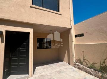 PH · 70m² · 3 Ambientes · 1 Cochera · Venta PH en Ituzaingo Norte