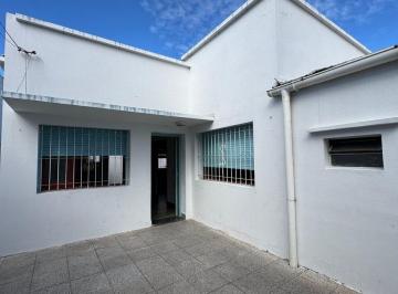 PH · 68m² · 3 Ambientes · Casa en Venta Villa Elvira 2 Dormitorio Patio