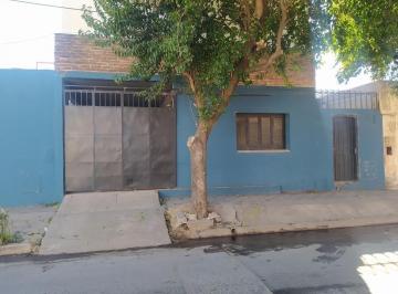 INR-INR-26_2 · Casa en Venta de Dos Viviendas Independientes en Barrio Colón
