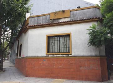 Terreno · 700m² · 7 Ambientes · 2 Cocheras · Terreno Para Construir Ideal Fabrica o Depositos - Flores