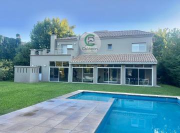 Casa de 5 ambientes, Moreno · Casa en Alquiler Barrio Cerrado Campos de Alvarez