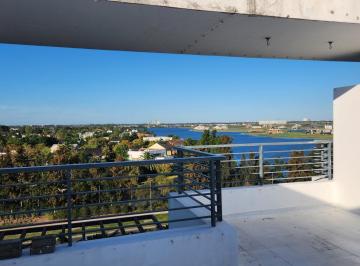 Departamento · 72m² · 3 Ambientes · 1 Cochera · Amplio Departamento de 3 Ambientes a La Venta con Vista Espectacular - Complejo Zerena