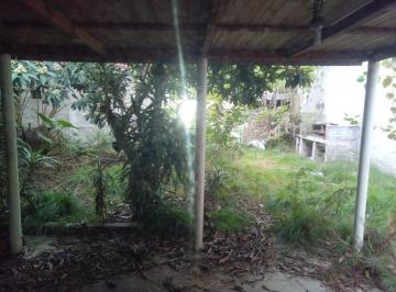 Casa de 4 ambientes, Tres de Febrero · Venta en Block en Ciudadela