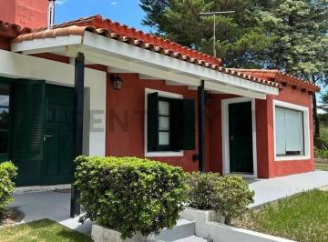 Casa · 250m² · 8 Ambientes · Venta Exclusiva Casa 4 Dor 1 Ha de Terreno Mas Dep Serv Pileta Apta Turismo