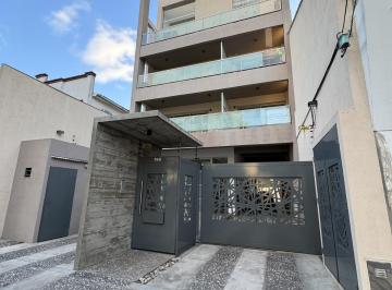 Departamento · 70m² · 3 Ambientes · Alquiler Departamento en Bernal