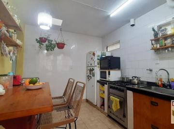 PH · 60m² · Hermoso PH 4 Amb con Terraza Propia - Impecable!