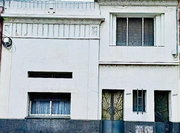 Casa · 250m² · 4 Ambientes · Casa en Alquiler Oficinas - Comercial