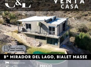 Casa · 209m² · 4 Ambientes · Casa de Diseño en Mirador del Lago, Bialet Massé