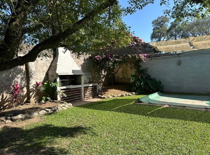 Casa · 145m² · 5 Ambientes