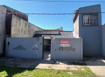 Casa · 205m² · 4 Ambientes · Casa en Ensenada