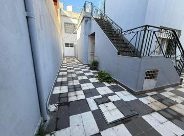 Casa · 306m² · 8 Ambientes · Venta Casa Multifamiliar y Taller Villa Ballester
