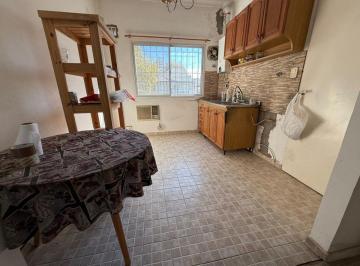 Casa · 306m² · 8 Ambientes · Venta Casa Multifamiliar y Taller Villa Ballester