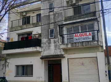 Departamento de 4 ambientes, Rosario · Se Alquila Departamento en Republica del Libano 165