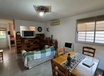 Casa · 600m² · 4 Ambientes · 1 Cochera · Casa en Ensenada