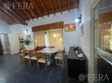 Quinta vacacional · 162m² · 3 Ambientes · Venta Casa Quinta 3 Ambientes con Piscina en El Pato