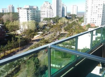 Foto1 · Alquiler Anual Apartamento en Roosevelt