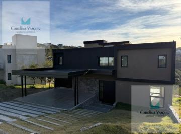 Casa · 330m² · 3 Ambientes · 2 Cocheras · Venta Casa 3 Dorm. - Country La Deseada La Calera Cordoba