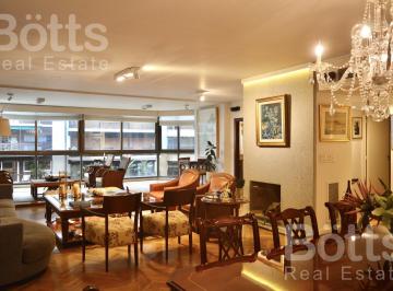 Departamento · 297m² · 6 Ambientes · 2 Cocheras · 6 Amb, 2 Cocheras, Baulera, Piso Alto, Recoleta