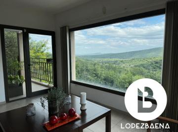 Casa · 250m² · 7 Ambientes · 2 Cocheras · En Venta Casa en Sierra Nueva - Mendiolaza - Cordoba - Vista Unica - 3 Dorm. y Pileta