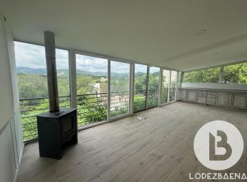 Casa · 220m² · 9 Ambientes · 1 Cochera · Espectacular Casa en Venta en Sierra Nueva - Apta Credito - Mendiolaza