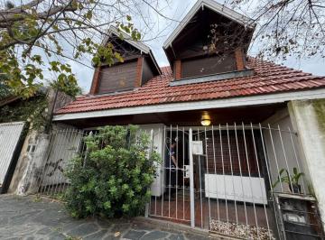 Casa · 150m² · 5 Ambientes · 3 Cocheras · Casa 5 Ambientes con Parrilla y Cochera