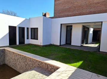 Foto · Duplex en Venta - 3 Dorm. - Unquillo